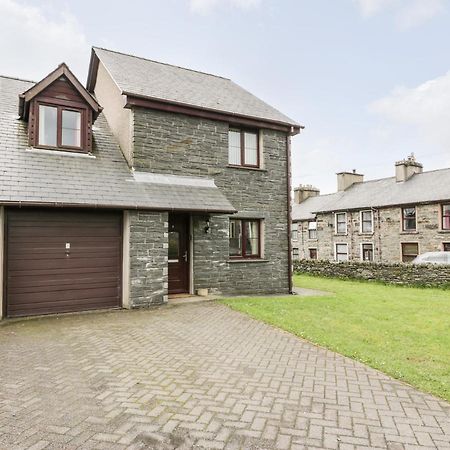 6 Stad Yr Ysgol Blaenau Ffestiniog Exterior foto